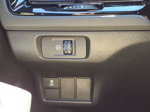 Certified 2025 Honda Civic Sport image 26