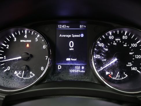 Used 2018 Nissan Rogue SL FWD image 22