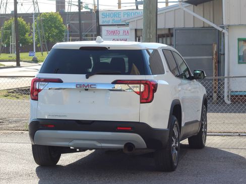 Used 2021 GMC Acadia SLE FWD image 8