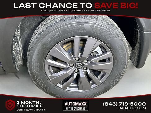 Used 2023 Nissan Pathfinder SV AWD/4WD image 8