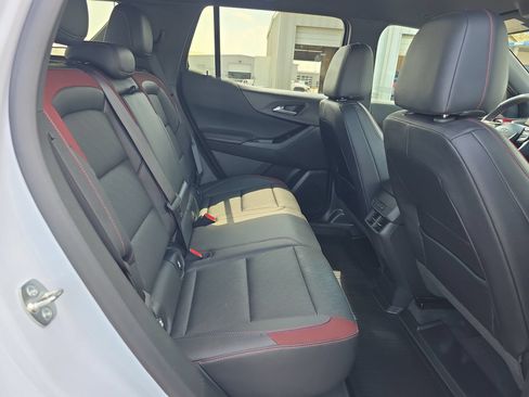Used 2026 Chevrolet Equinox RS w/ Convenience Package III AWD/4WD image 14