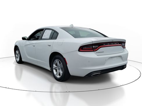 Used 2023 Dodge Charger SXT image 3