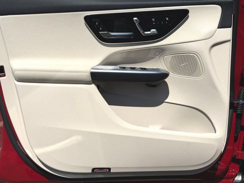 New 2026 Mercedes-Benz GLC 300 image 13