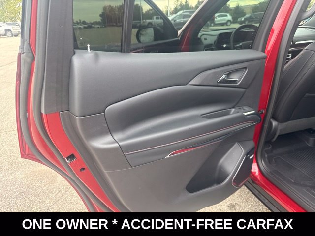Used 2026 Chevrolet Traverse RS w/ LPO, Floor Liner Package AWD/4WD image 12