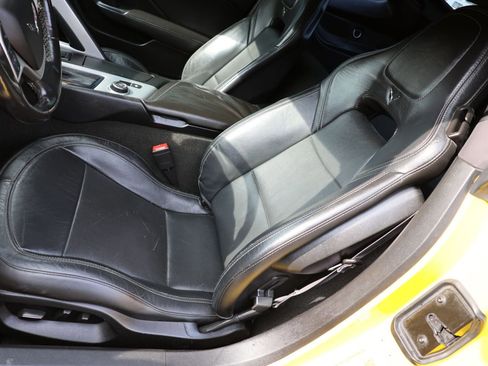 Used 2015 Chevrolet Corvette Stingray Coupe w/ 2LT Preferred Equipment Group image 10