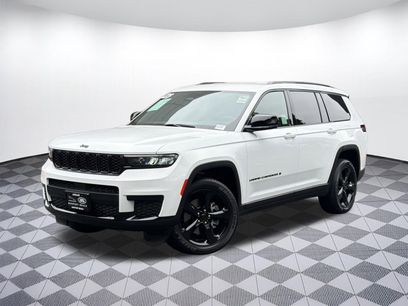 Used 2023 Jeep Grand Cherokee L Laredo