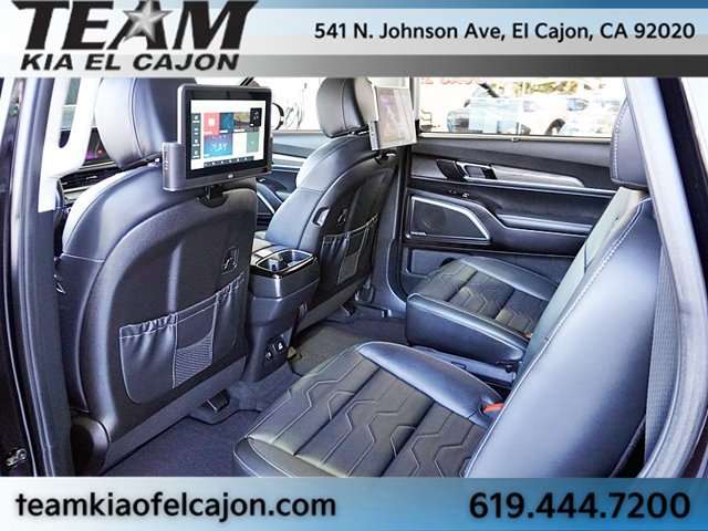 Certified 2022 Kia Telluride SX w/ SX Prestige Package AWD/4WD image 23