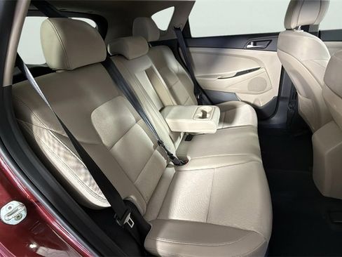 Used 2017 Hyundai Tucson SE image 28