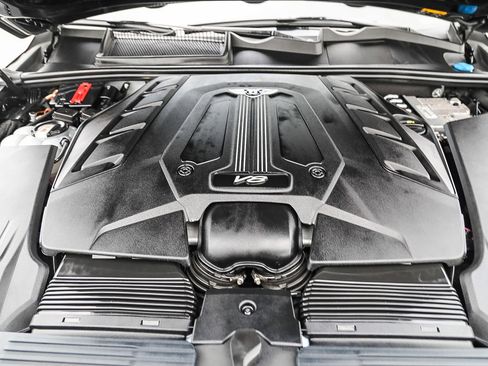 Used 2019 Bentley Bentayga image 26