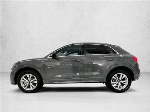 Used 2024 Audi Q3 2.0T Premium w/ Convenience Package AWD/4WD image 6
