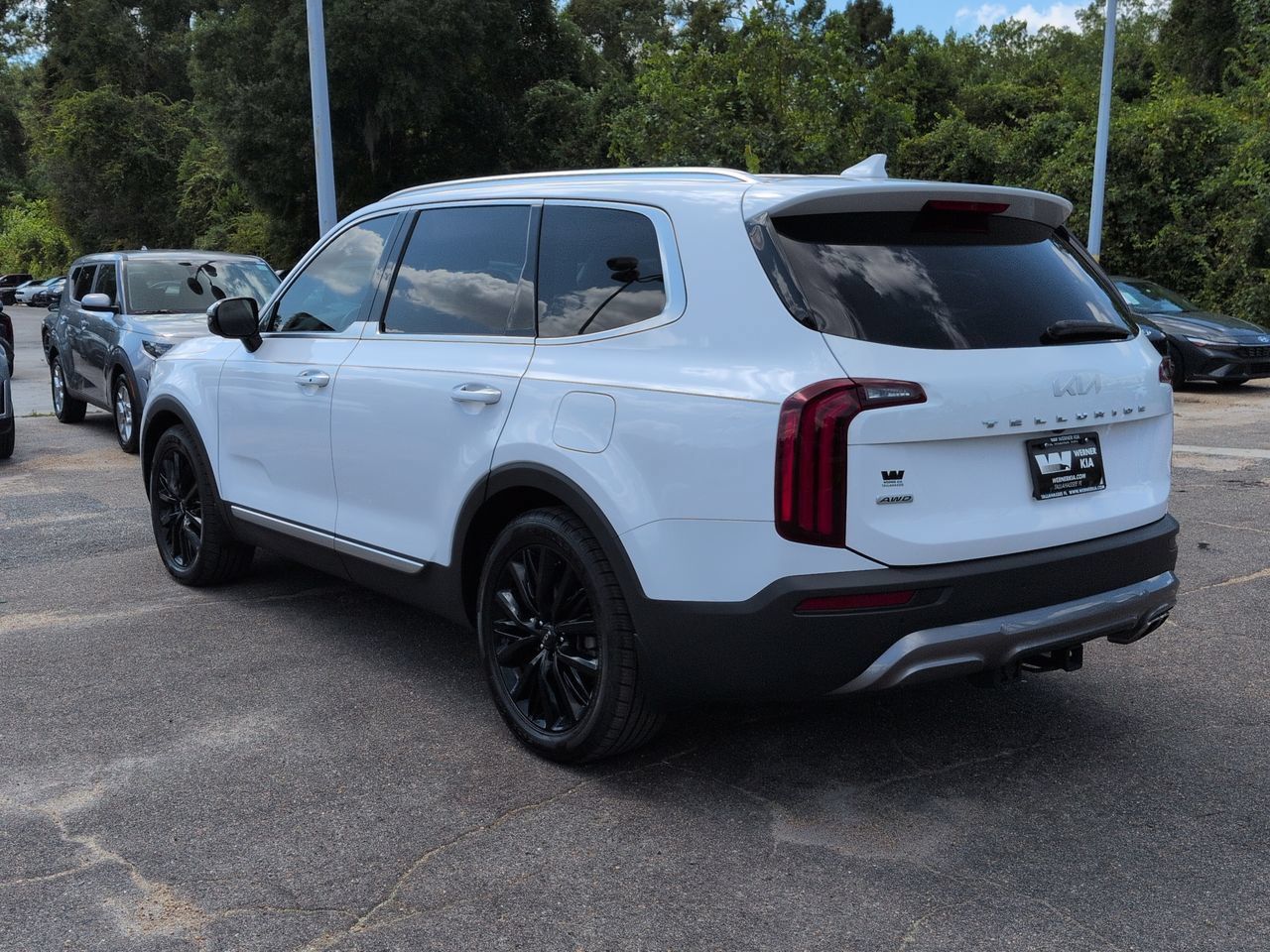 Used 2022 Kia Telluride SX w/ SX Prestige Package AWD/4WD image 7
