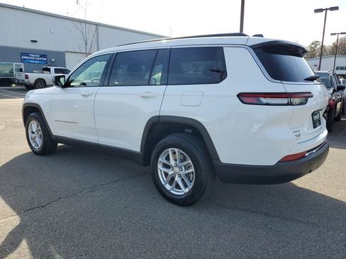 Certified 2025 Jeep Grand Cherokee L Laredo image 6