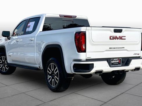 Used 2024 GMC Sierra 1500 AT4 w/ AT4 Premium Package AWD/4WD image 12