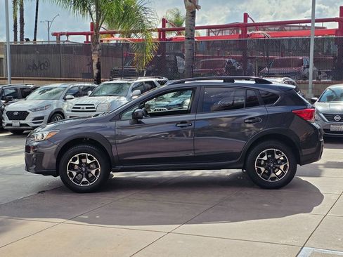 Used 2019 Subaru Crosstrek 2.0i Premium w/ Eyesight System image 11