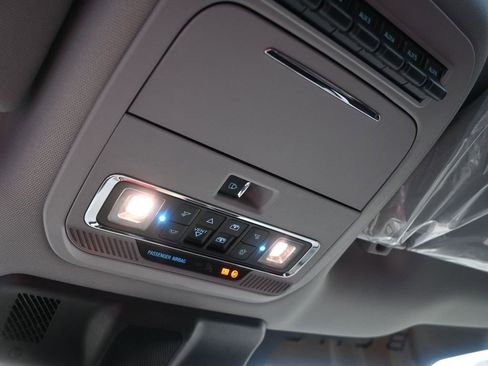 New 2026 Ford F250 Lariat w/ Black Appearance Package image 43