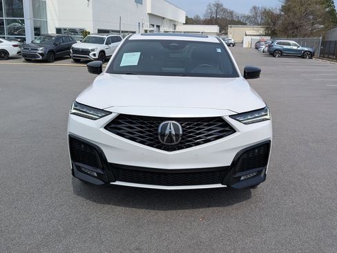 Used 2025 Acura MDX A-Spec image 8
