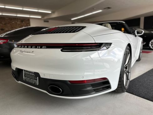 Used 2020 Porsche 911 Carrera S RWD image 37