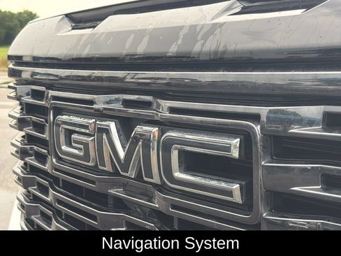 Used 2025 GMC Sierra 1500 Denali Ultimate AWD/4WD image 3
