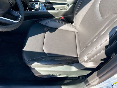 Used 2026 Jeep Compass Limited image 21