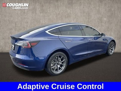 Used 2018 Tesla Model 3 Mid Range image 6