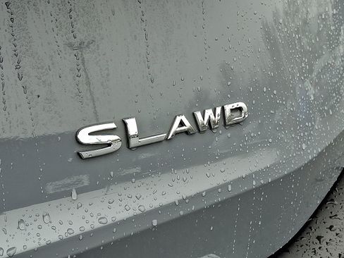 Certified 2023 Nissan Rogue SL w/ SL Premium Package image 33