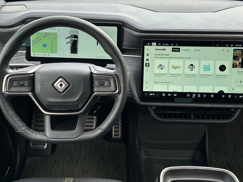 Used 2024 Rivian R1T Adventure image 14