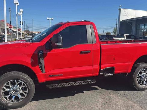 Used 2024 Ford F350 XL w/ XL Chrome Package image 9