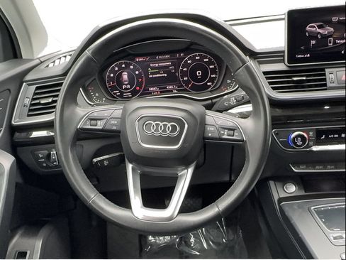 Used 2018 Audi Q5 2.0T Premium AWD/4WD image 37