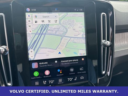 Certified 2025 Volvo XC40 B5 Plus AWD/4WD image 19