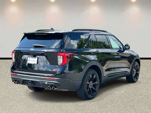 Certified 2024 Ford Explorer ST w/ Equipment Group 401A AWD/4WD image 5