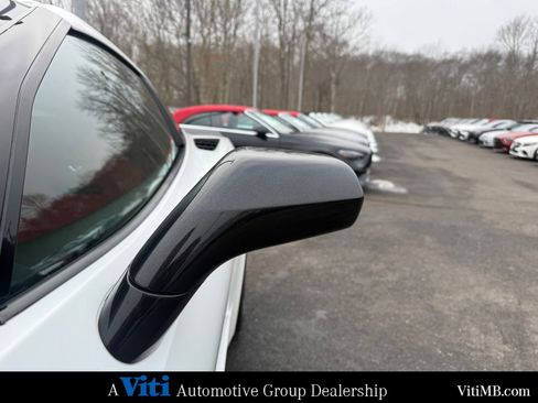 Used 2016 Chevrolet Corvette Stingray Coupe w/ 2LT Preferred Equipment Group image 15