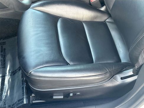 Used 2020 Tesla Model 3 Standard Range image 20