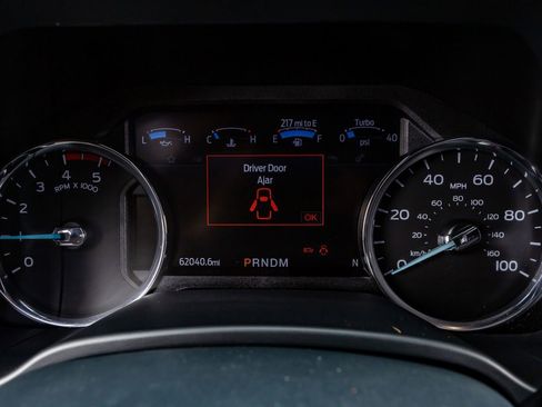 Used 2022 Ford F250 Lariat w/ Lariat Ultimate Package image 19