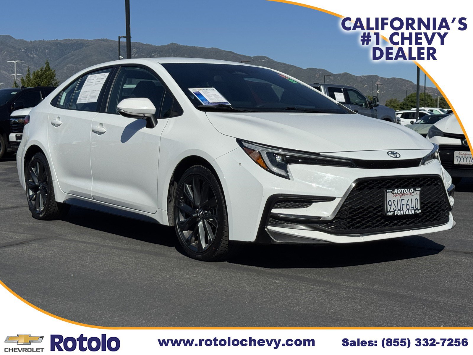 Used 2025 Toyota Corolla SE FWD image 1