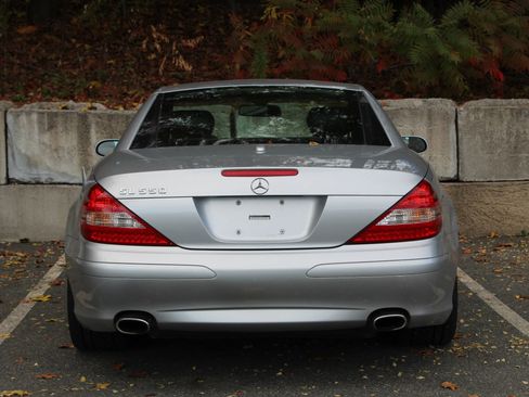 Used 2007 Mercedes-Benz SL 550 SL 550 Roadster 2D image 8