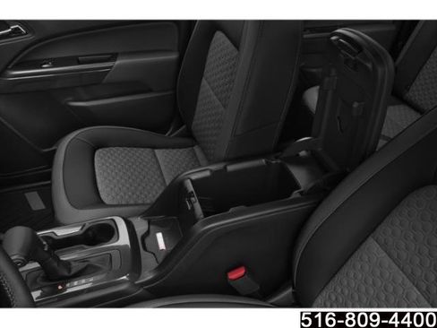 Used 2022 Chevrolet Colorado Z71 AWD/4WD image 18