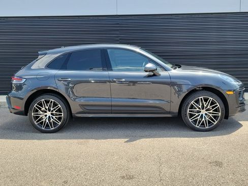 Certified 2026 Porsche Macan Turbo AWD/4WD image 8