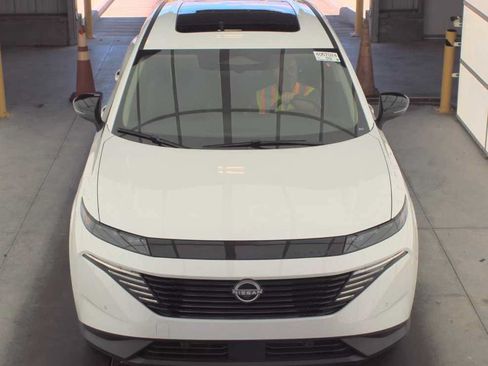 Used 2025 Nissan Murano SL AWD/4WD image 2