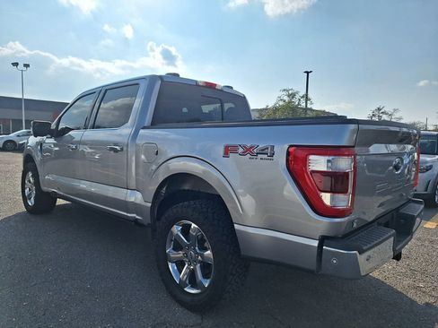 Used 2022 Ford F150 Lariat w/ Equipment Group 502A High image 9