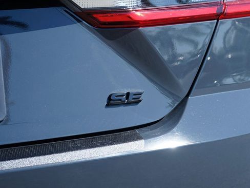 Used 2025 Toyota Camry SE image 44