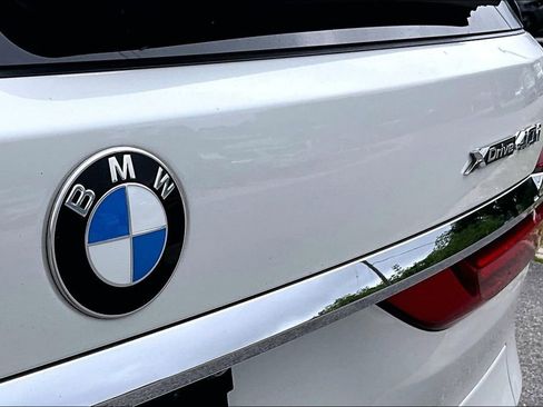 Used 2021 BMW X7 xDrive40i w/ Premium Package AWD/4WD image 20
