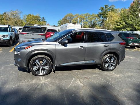 Certified 2023 Nissan Rogue SL w/ SL Premium Package AWD/4WD image 3
