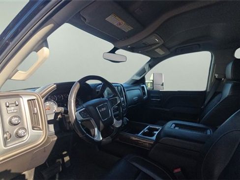 Used 2019 GMC Sierra 3500 SLT image 29