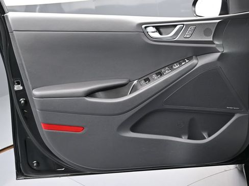 Used 2021 Hyundai Ioniq Limited FWD image 37
