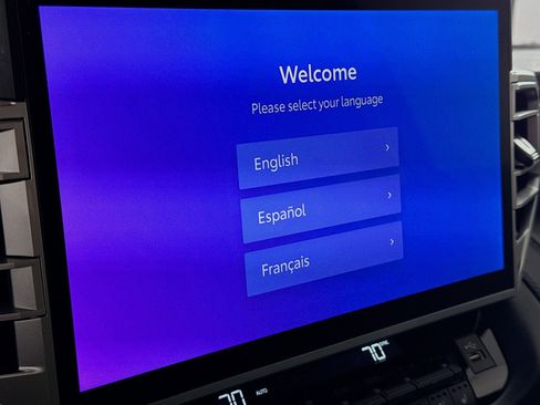 Used 2025 Toyota Tundra Platinum image 11