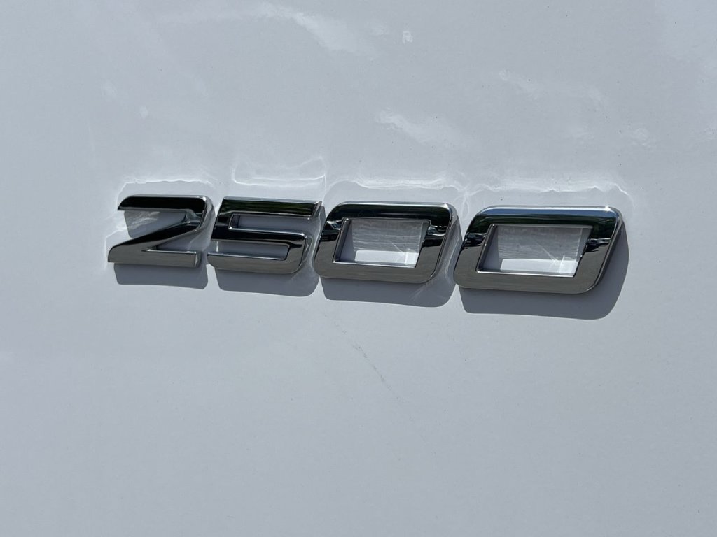 Used 2025 Mercedes-Benz Sprinter 2500 image 29