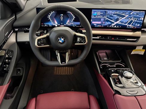 Used 2026 BMW 530i w/ M Sport Package image 27