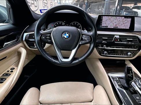 Used 2019 BMW 530i image 5