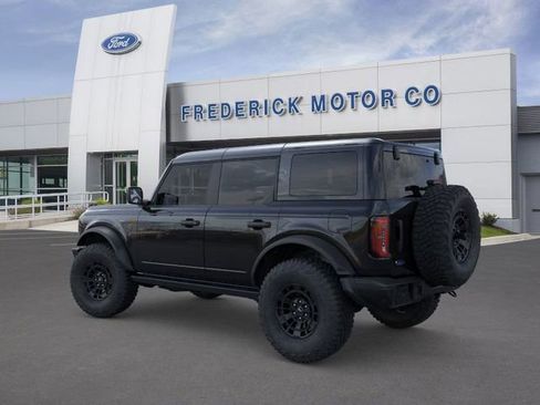 New 2026 Ford Bronco Badlands w/ Sasquatch Package image 4