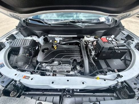 Used 2026 Chevrolet Equinox LT FWD image 29